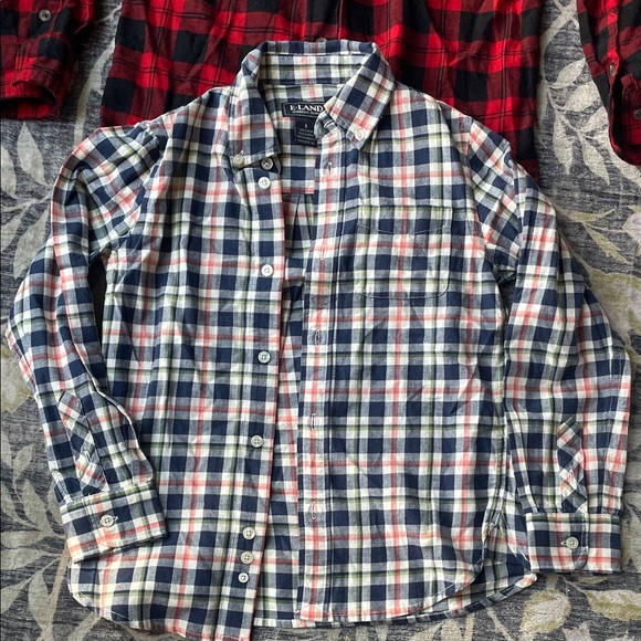 Art Class and E Land Flannels Red Black Plaid Button Down Shirt Size 8 Lot Boys - Picture 2 of 5